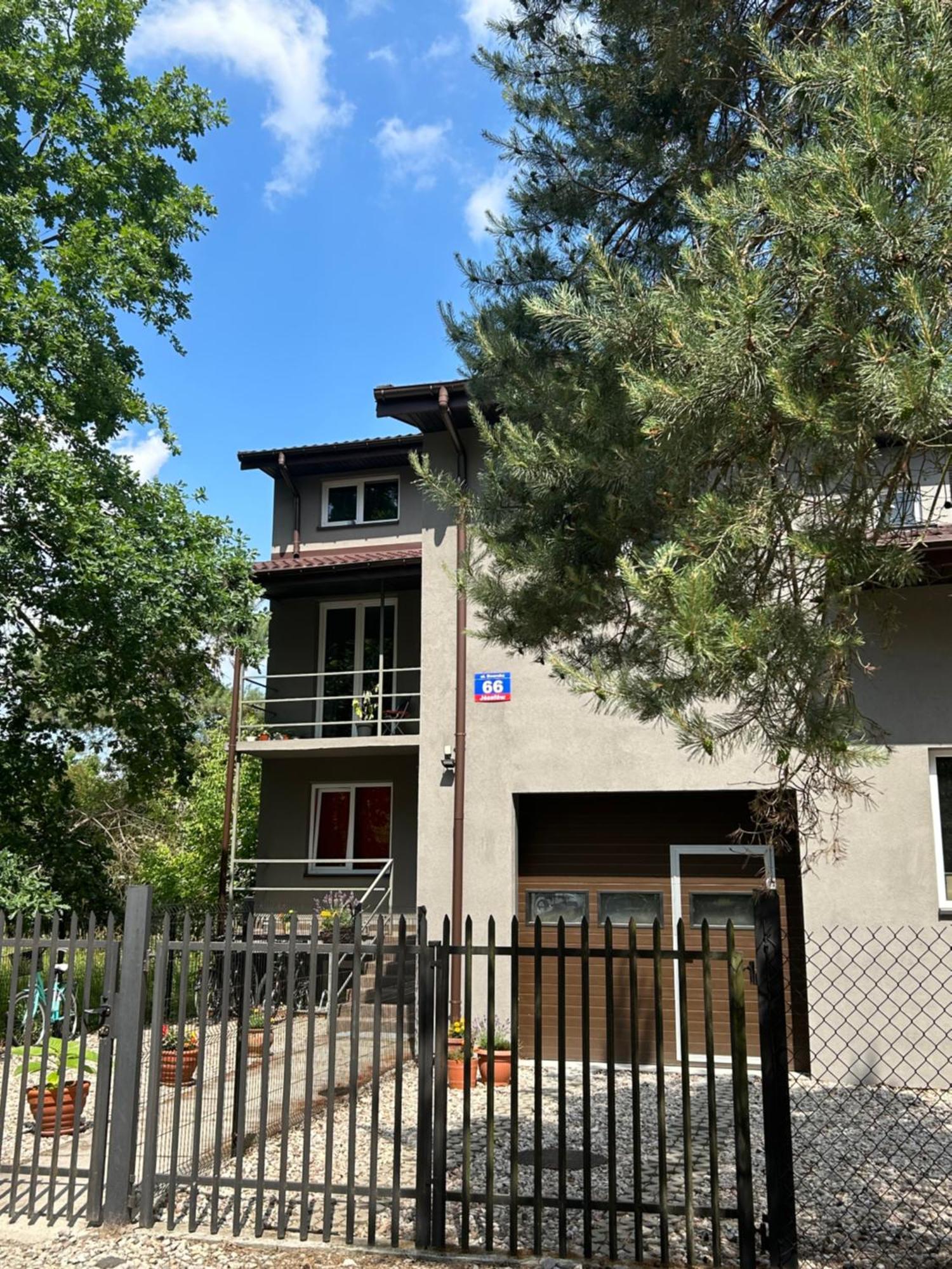 Dworska Apartment Jozefow  Bagian luar foto